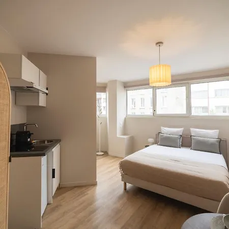 Air-conditioned Studio, Close To Paris Le Pré-Saint-Gervais