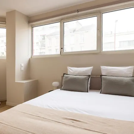 Air-conditioned Studio, Close To Paris *